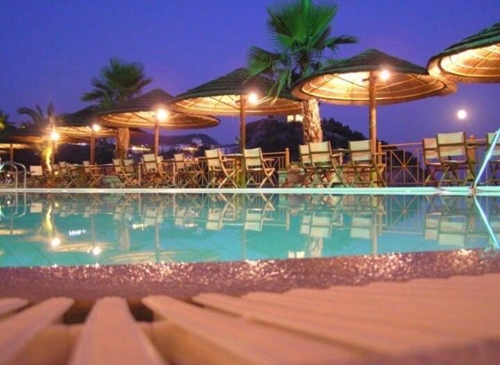 Vekios Club Aparthotel Parga Bagian luar foto